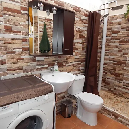 Fantastico Apartamento En El Centro De Nerja